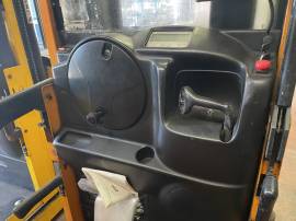 LOTTO 8 - Transpallet elettrico uomo a bordo Fiat MODO 2 B 2610 LOTTO 8 - Transpallet elettrico uomo a bordo Fiat MODO 2 B 2610