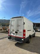 Autocarro Iveco Daily 29L10