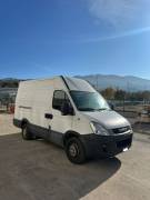Autocarro Iveco Daily 29L10