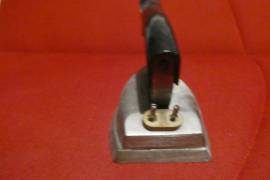 Ferro stiro vintage elettrico usato