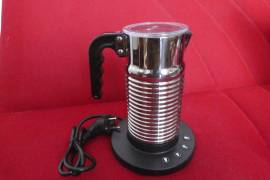 Nespresso Aeroccino 4 montalatte elettrico come nuovo