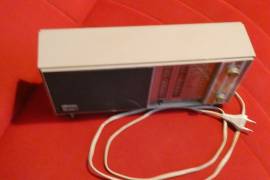 Radio VINTAGE Philips 19RB281/00 a VALVOLE non si accende Radio VINTAGE Philips 19RB281/00 a VALVOLE non si accende