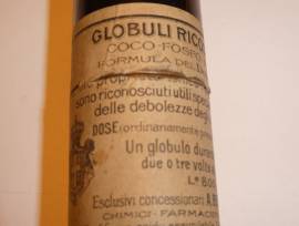 Contenitori vintage (vuoti e non di prodotti vari) Contenitori vintage (vuoti e non di prodotti vari)