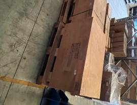 LOTTO 24 - ATTREZZATURE E UTENSILI VARI