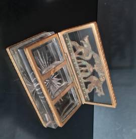  Antico  cofanetto  da scrivania   stile Impero  porta   timbri / francobolli, realizzato   in  cris