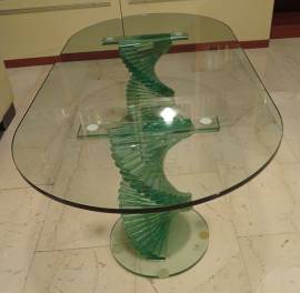 TAVOLINO VETRO OVALE