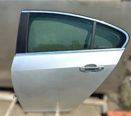 Opel insignia sportello posteriore sinistro completo