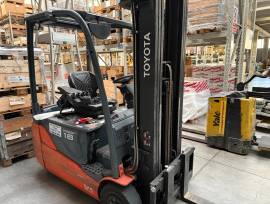 LOTTO 6 - Mezzi di sollevamento, macchinari e attrezzature