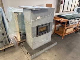 LOTTO 11 - Camini e stufe a pellet non completi o da revisionare LOTTO 11 - Camini e stufe a pellet non completi o da revisionare