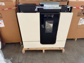 LOTTO 11 - Camini e stufe a pellet non completi o da revisionare LOTTO 11 - Camini e stufe a pellet non completi o da revisionare