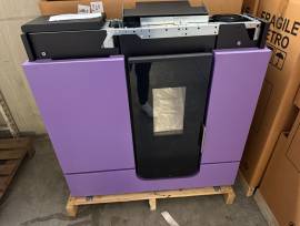 LOTTO 11 - Camini e stufe a pellet non completi o da revisionare LOTTO 11 - Camini e stufe a pellet non completi o da revisionare