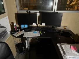 Arredi ufficio e macchine da ufficio