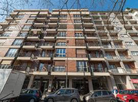 NEGOZIO DI 145 MQ. COMMERCIALI RISTRUTTURATO COMPLETAMENTE IN ZONA GAMBARA MM- BANDE NERE VICINANZE