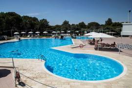 VICTOR VILLAGE VENDITA MULTIPROPRIETA' AGOSTO