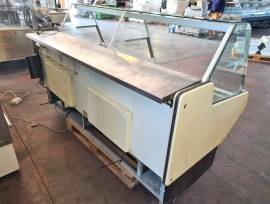 VETRINA CON DISPENSA A FREDDO USATA  