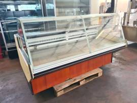 VETRINA CON DISPENSA A FREDDO USATA  