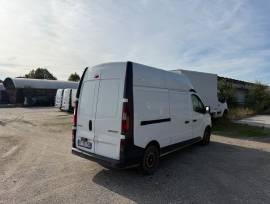 LOTTO 3 - Furgone Renault Trafic targato FF321ZH
