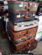 Valige vintage da collezione  in materiali e dimensioni   varie