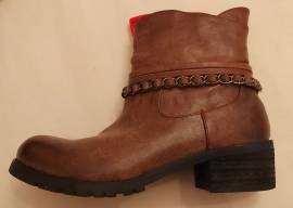 Stivaletti da donna Café Cost in pelle color marrone chiaro scuro numero 38 Stivaletti da donna Café Cost in pelle color marrone chiaro scuro numero 38