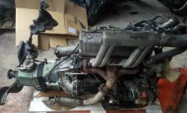 Motore Mercedes 207 D 2.4 diesel 616939