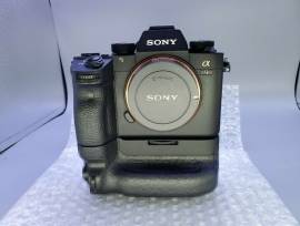 Sony A9 piu Original Battery grip