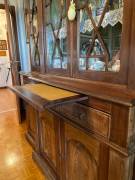 antica credenza doppio corpo
