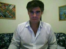 Uomo milanese cerca compagna per convivenza 