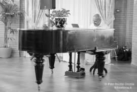 Musica Deejay e/o Pianobar Live per Eventi Matrimoni Cene Aziendali