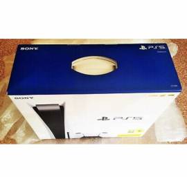 PlayStation 5 Standard Edition VERSIONE FRANCESE 825 G.O