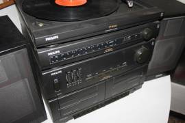 Stereo Philips AS9300 compatto radio/ampli/vinile /cassette usato