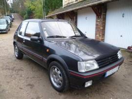 PEUGEOT 205 GTI 122