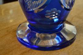Vaso in cristallo di Boemia del XX secolo blu cobalto