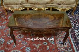 Tavolino basso da salotto stile Luigi XV in radica di noce