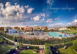 100 pini villaggio sul mare