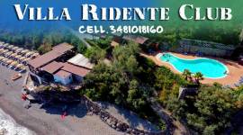 Villa ridente club villaggio sul mare