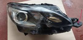 Faro anteriore dx Peugeot 2008 anno 2017 9814739580