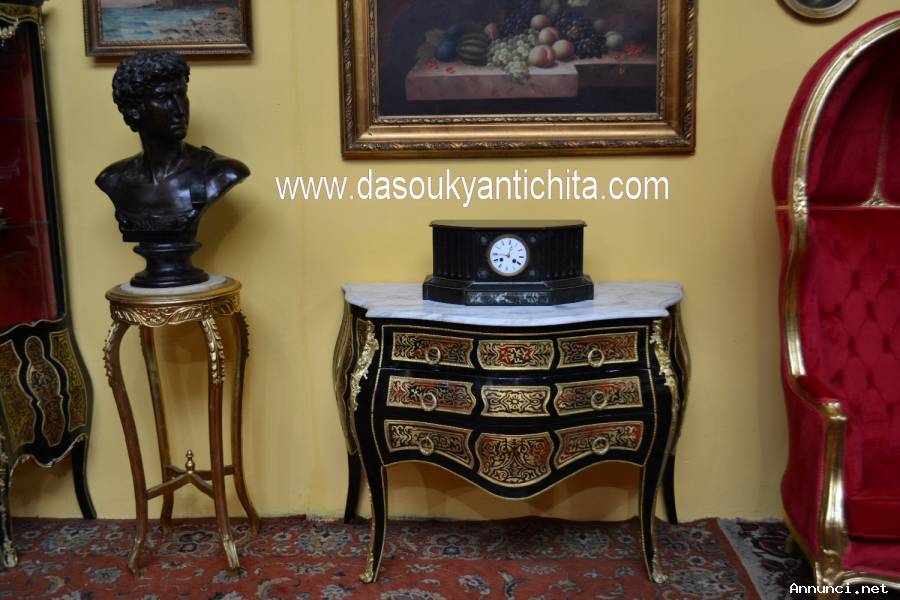Comò a tre cassetti stile Luigi XV Boulle