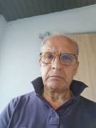 Cerco compagna per guardare avanti insieme : Cerco compagna per guardare avanti insieme :