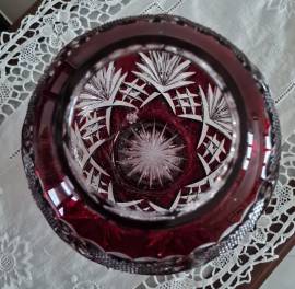 Vaso in cristallo al piombo con intagliatura a mano, provenienza Germania anni ‘70. Condizioni perfe Vaso in cristallo al piombo con intagliatura a mano, provenienza Germania anni ‘70. Condizioni perfe