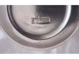 Cocktail shaker pubblicitario vintage F.lli Broggi Milano in acciaio inossidabile. Firmato sul fondo Cocktail shaker pubblicitario vintage F.lli Broggi Milano in acciaio inossidabile. Firmato sul fondo