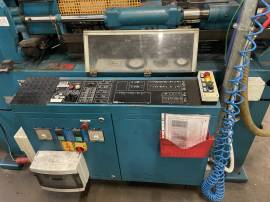 LOTTO 22 - N. 1 pressa oleodinamica per stampaggio Boy