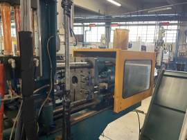 LOTTO 22 - N. 1 pressa oleodinamica per stampaggio Boy