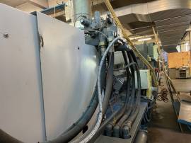 LOTTO 24 - Pressa oleodinamica per stampaggio plastica