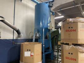 LOTTO 32 - Macchinari e attrezzature al piano -1