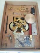 Scatola di montaggio orologio a pendolo EGO prima edizione 2002. Ogni scatola di montaggio e fornita