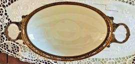 Antico Centrotavola Limoges prima metà '900. Ovale decorato dipinto a mano con inserti in oro. 