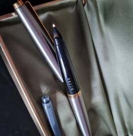 Parker 45 Flighter Deluxe stilografica vintage numero seriale 02299 pennino F versione Made in Fra Parker 45 Flighter Deluxe stilografica vintage numero seriale 02299 pennino F versione Made in Fra