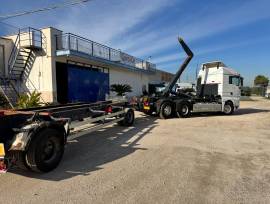 CARDI RIMORCHIO PER CASSE SCARRABILI FINO A MT. 7.50 CARDI RIMORCHIO PER CASSE SCARRABILI FINO A MT. 7.50