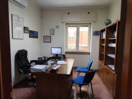 Stanza uso uffico Guidonia (Rm), adiacente Tiburtina