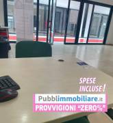 Ufficio postazione 'open-space' in centro commerciale - Fonte Nuova Ufficio postazione 'open-space' in centro commerciale - Fonte Nuova